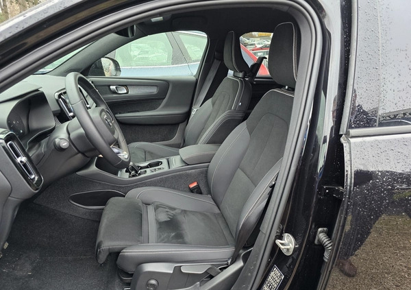 Volvo XC 40 cena 184900 przebieg: 11210, rok produkcji 2023 z Skarżysko-Kamienna małe 436